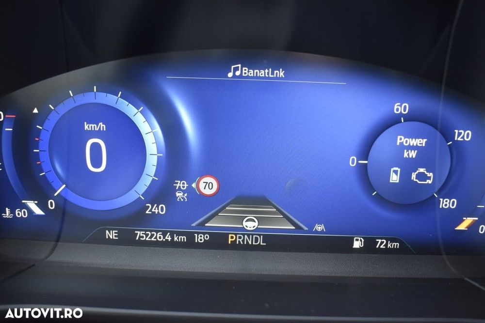 Ford Kuga 2.5 Duratec FHEV AWD Titanium X - 32