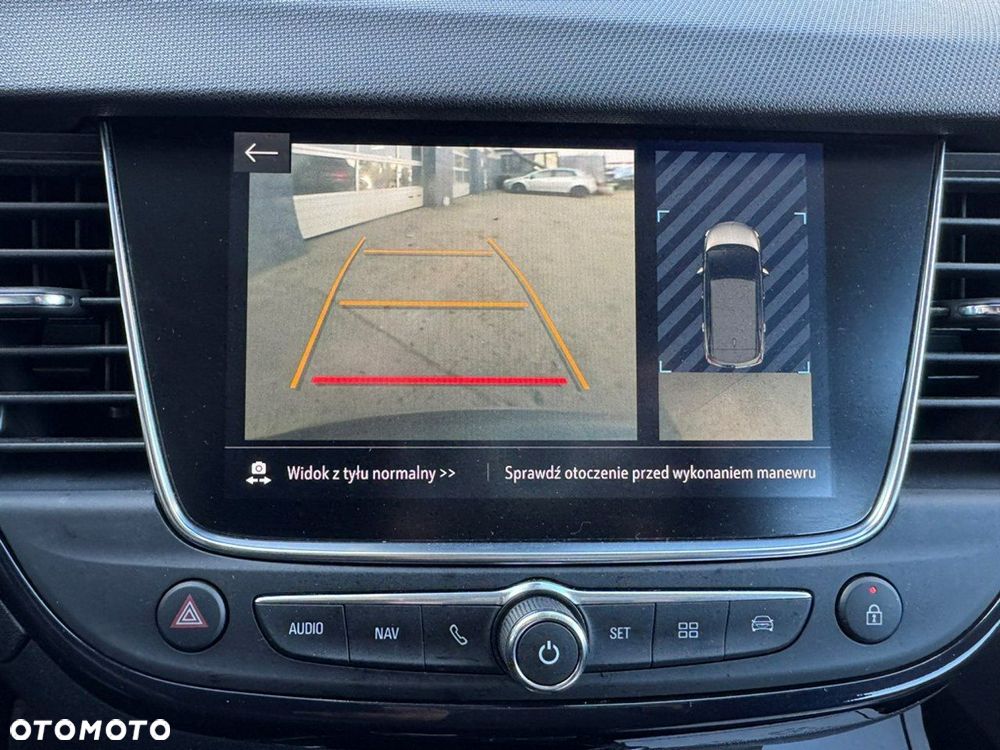 Opel Crossland X - 18