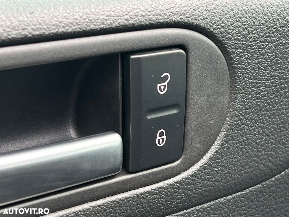 Volkswagen Golf Plus 1.6 Comfortline - 19