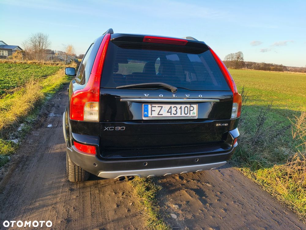 Volvo XC 90 - 23