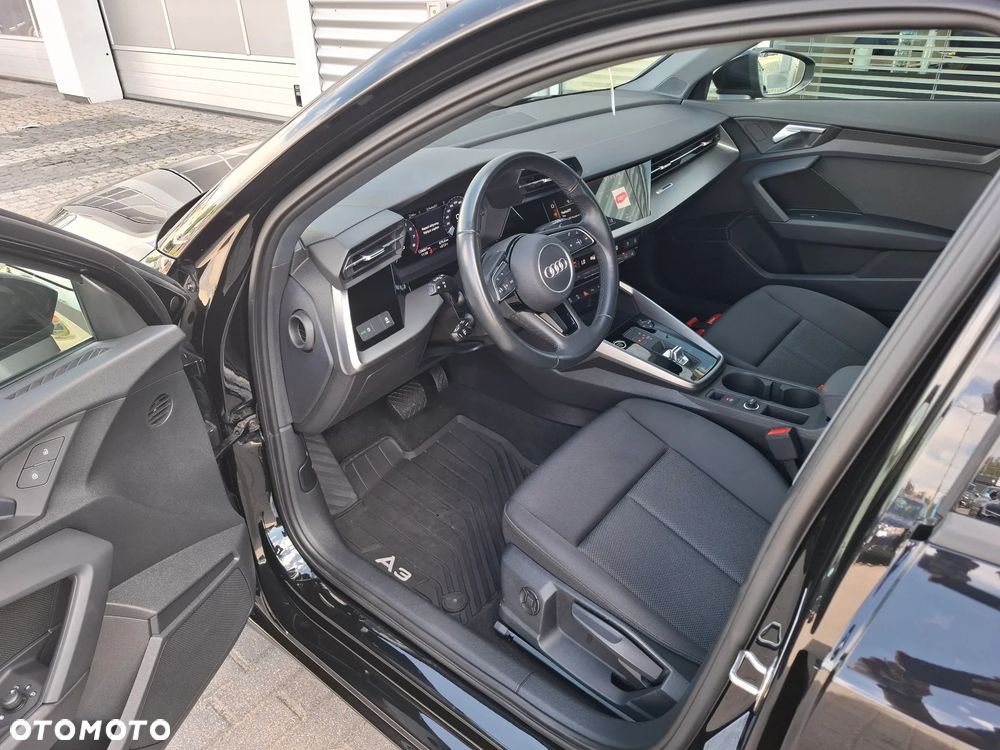 Audi A3 Sportback 35 TFSI mHEV S tronic - 6