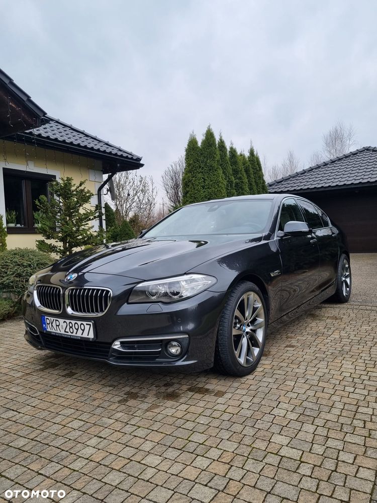 BMW Seria 5 520d Luxury Line - 7