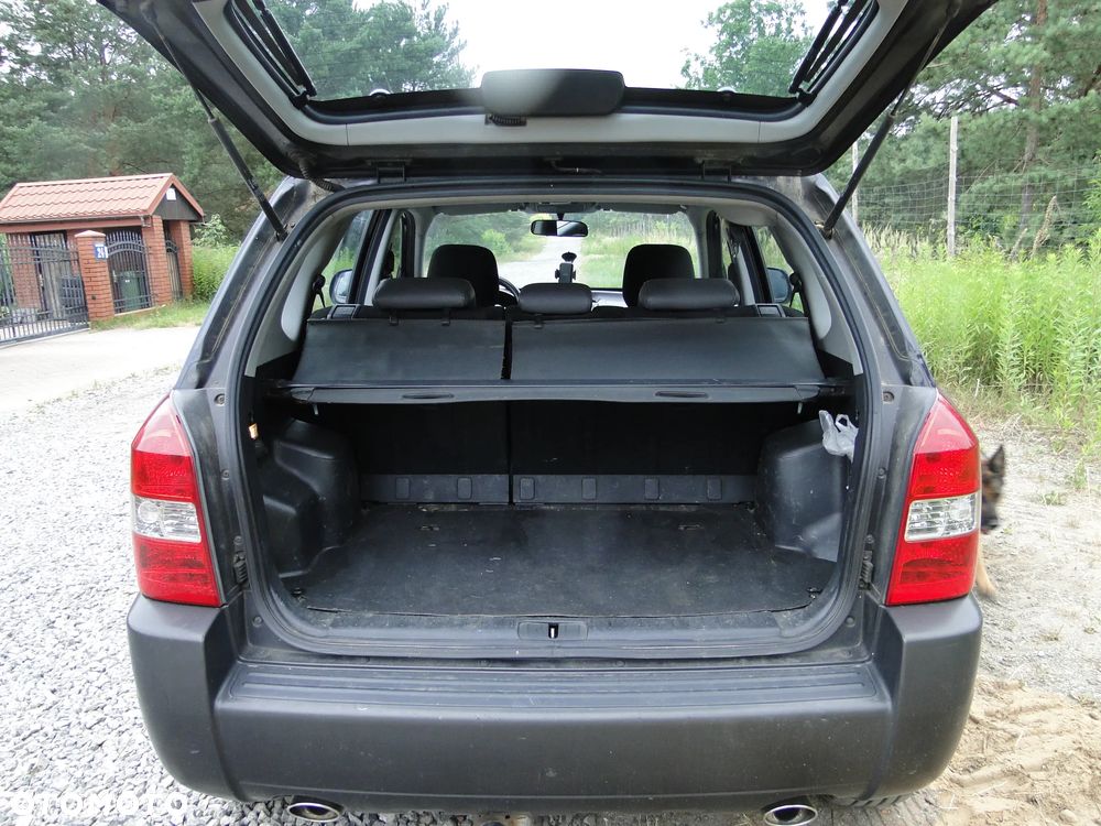Hyundai Tucson 2.0 CRDi 2WD GLS - 16