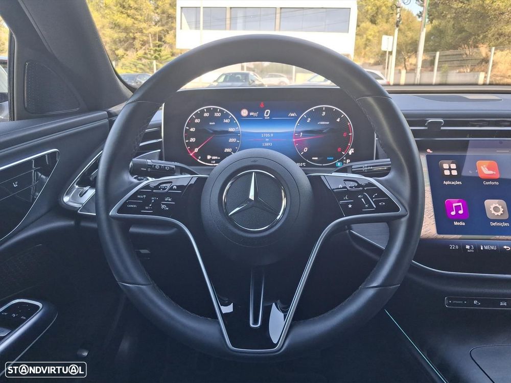 Mercedes-Benz E 220 d Avantgarde - 21