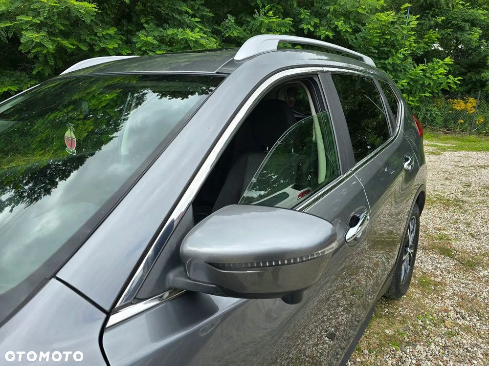 Nissan X-Trail - 12