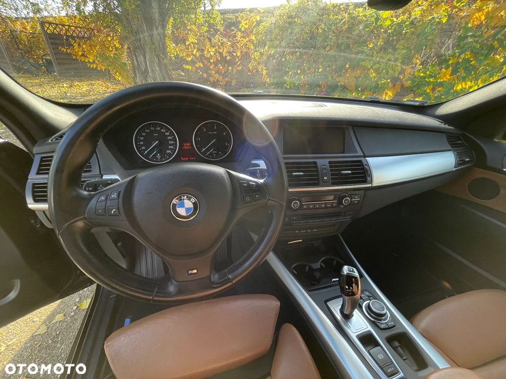 BMW X5 3.0sd xDrive - 10