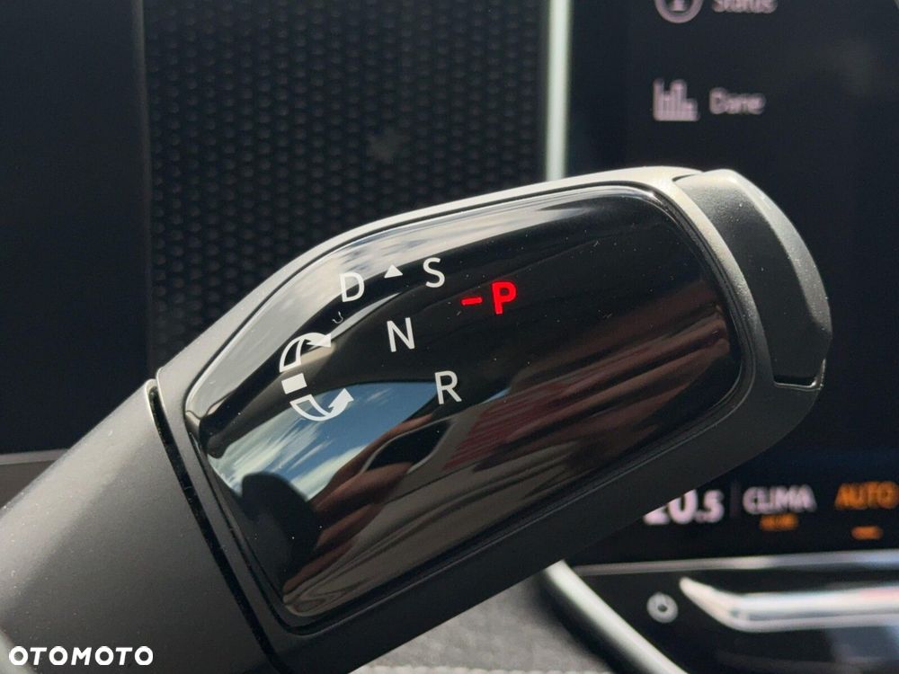 Volkswagen Passat Variant 1.5 TSI ACT mHEV Business DSG - 20