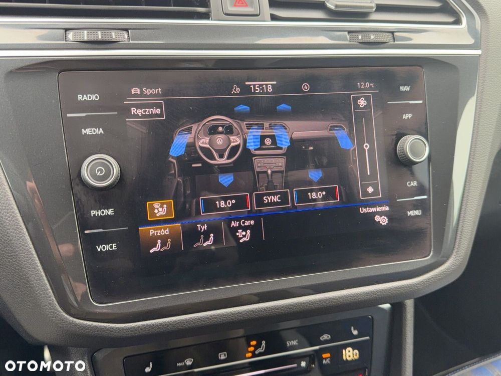 Volkswagen Tiguan - 30