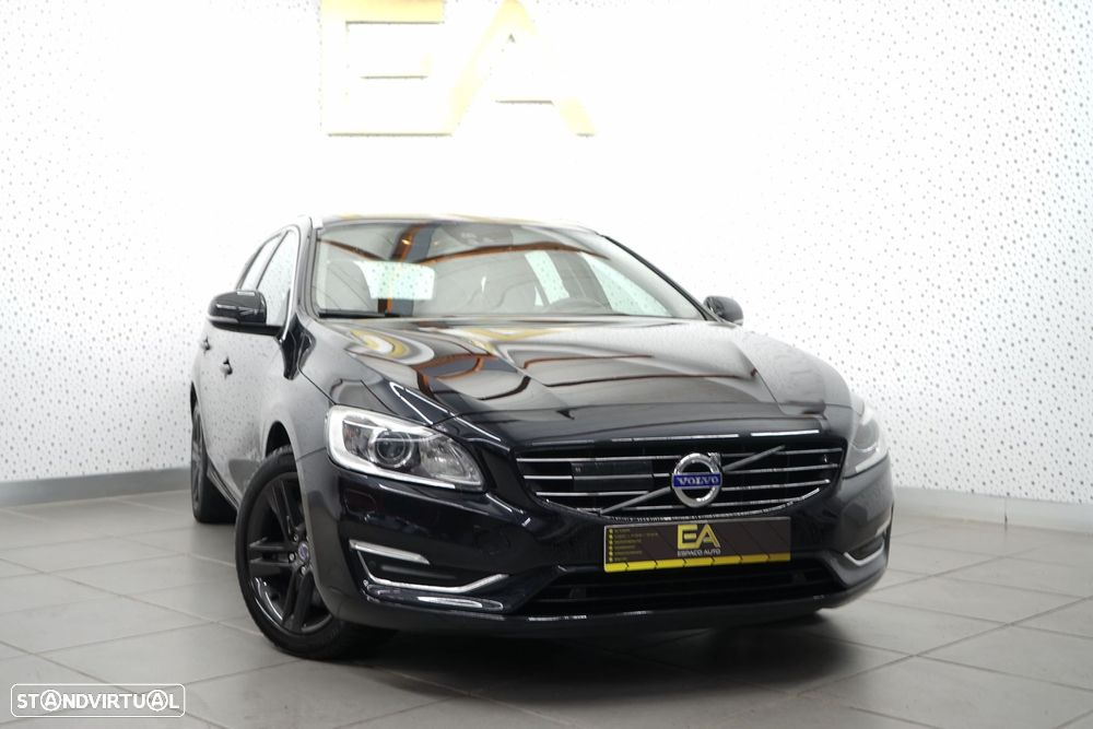 Volvo V60 2.4 D6 Summum AWD Phev - 1