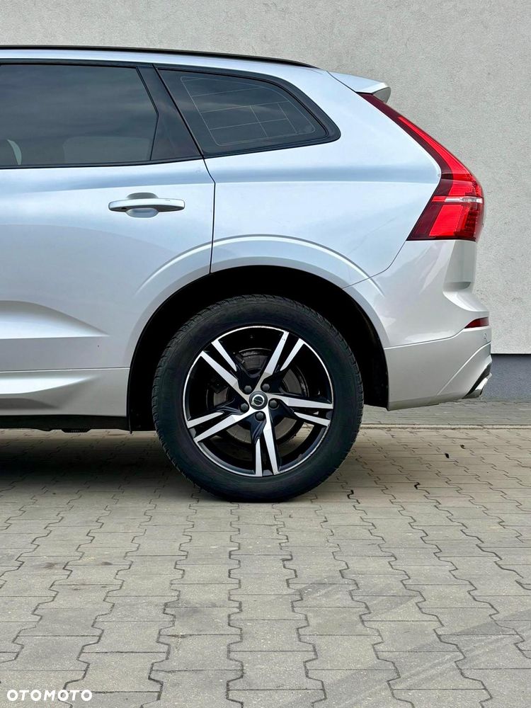 Volvo XC 60 D4 AWD R-Design - 12