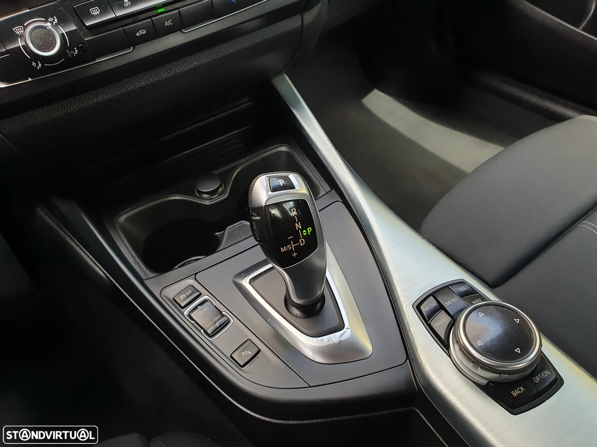 BMW 218 d Coupe Line Sport Auto - 8