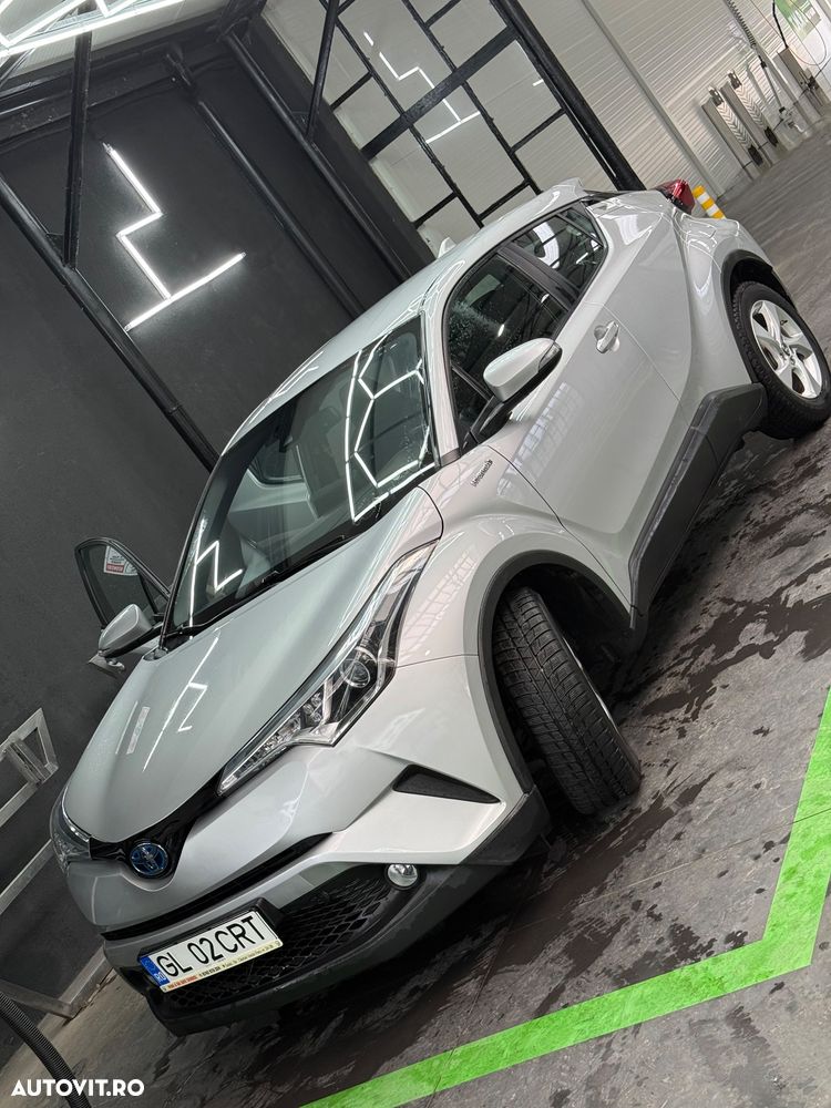 Toyota C-HR - 2