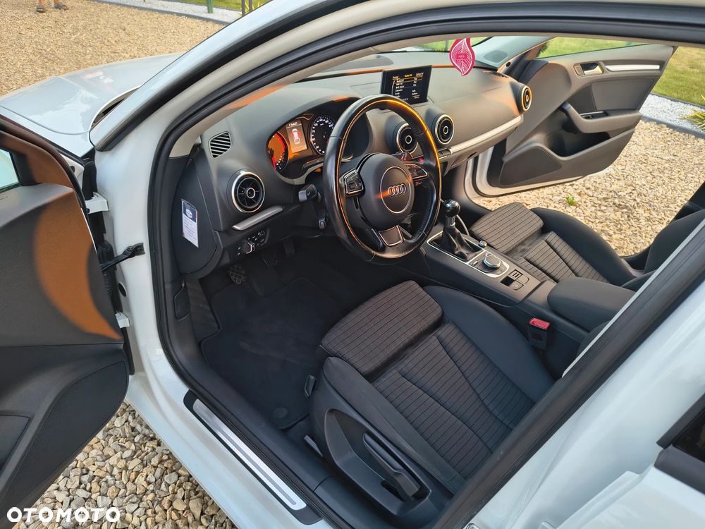 Audi A3 Sportback 1.4 TFSI CoD Sport - 21