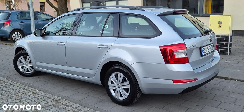 Skoda Octavia 1.6 TDI Edition - 28