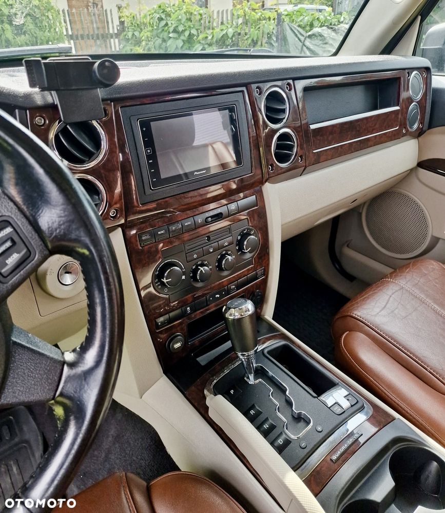 Jeep Commander 3.0 CRD Limited - 17