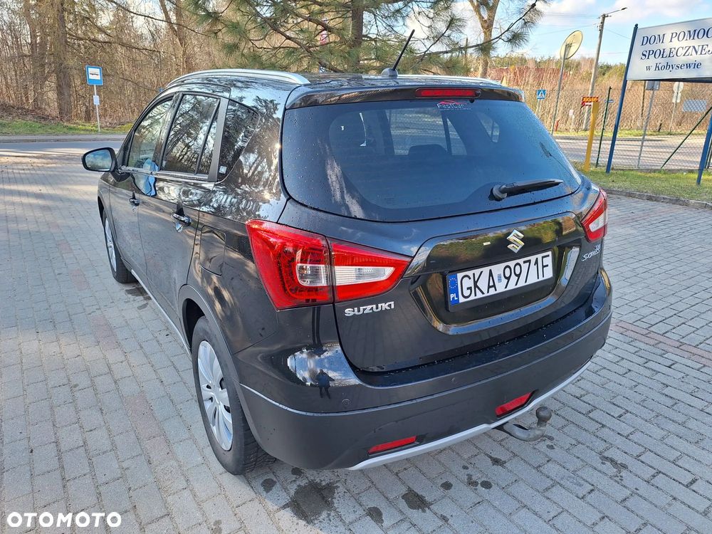 Suzuki SX4 S-Cross 1.4 T Premium - 4
