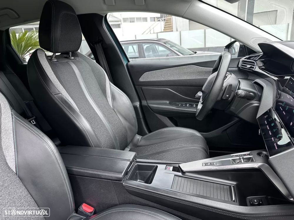 Peugeot 308 SW 1.2 PureTech Allure Pack EAT8 - 51