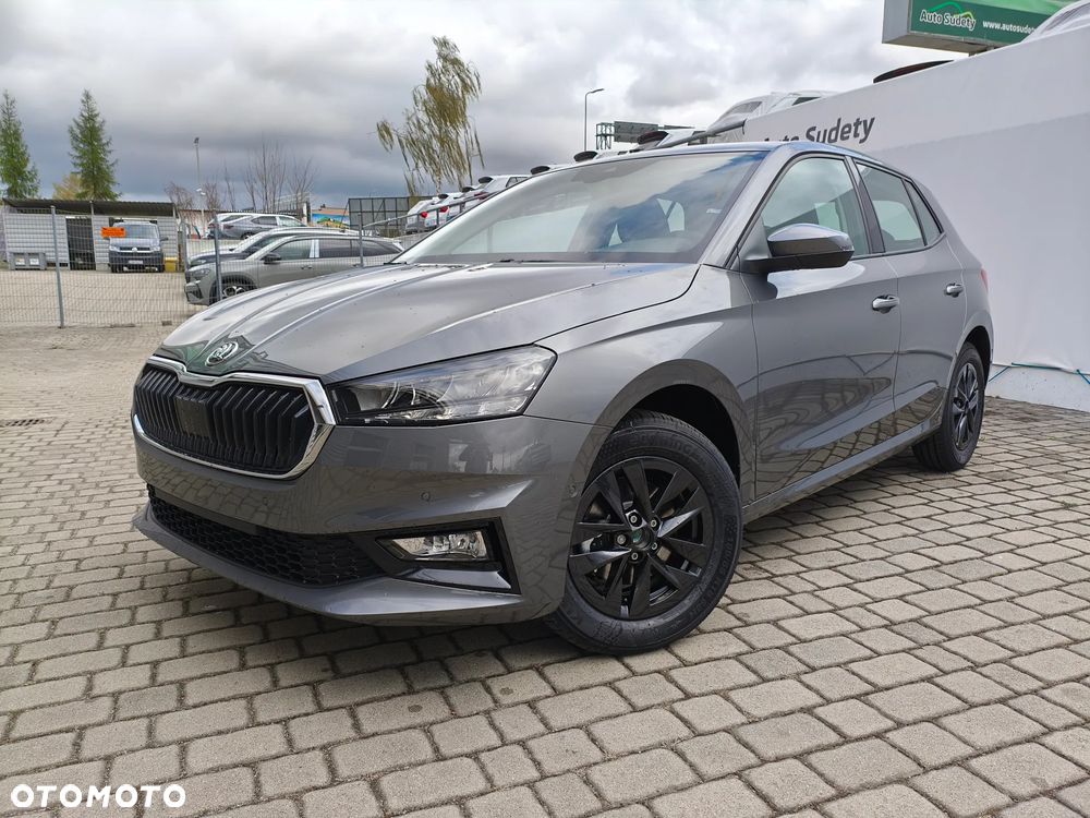 Skoda Fabia 1.0 TSI Drive DSG - 1