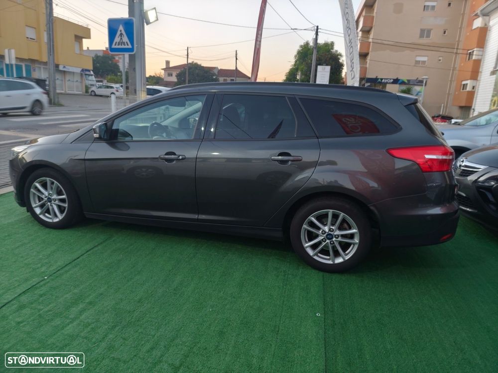 Ford B-Max 1.5 TDCi Titanium - 33