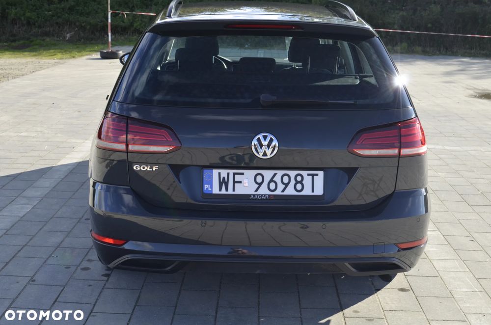 Volkswagen Golf - 12