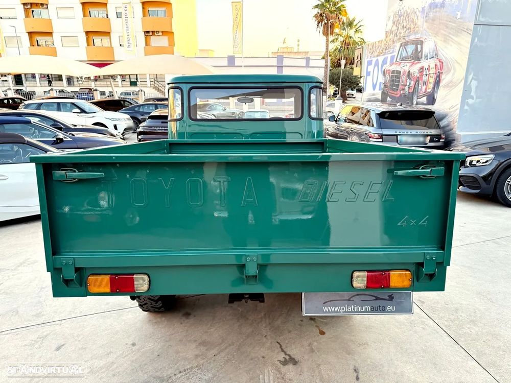 Toyota BJ 40 - 4