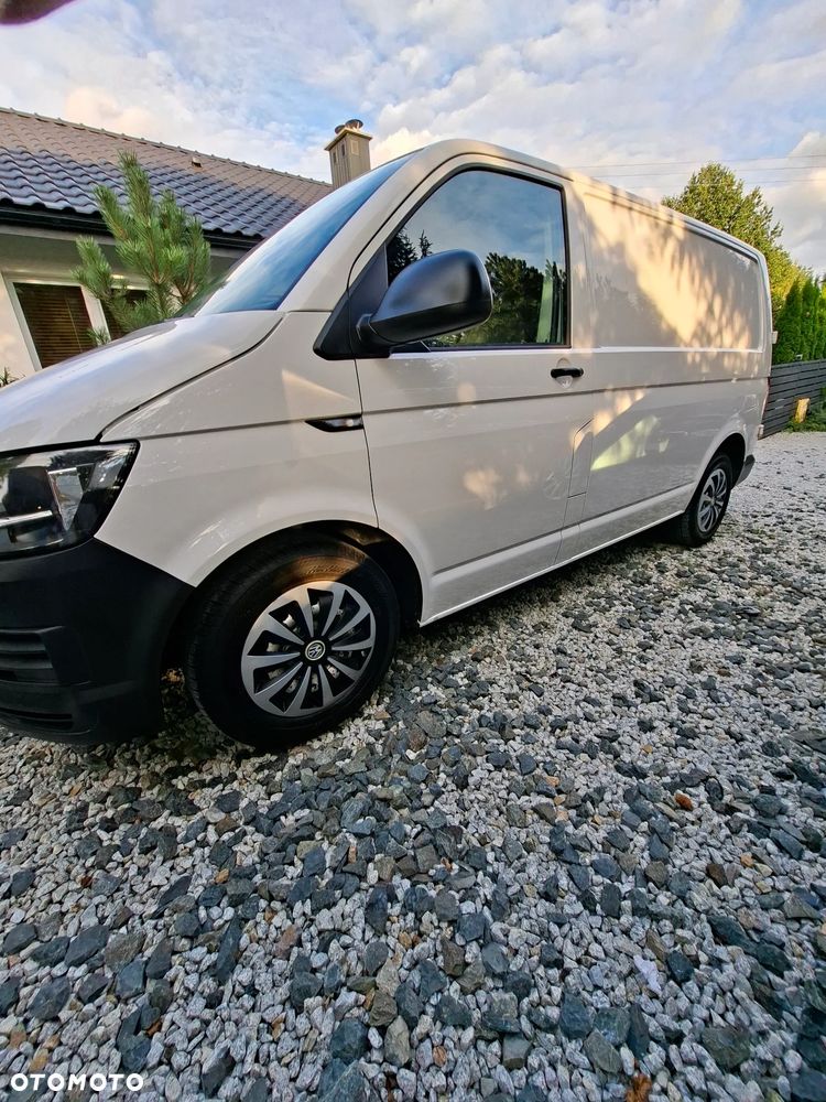 Volkswagen Transporter - 3