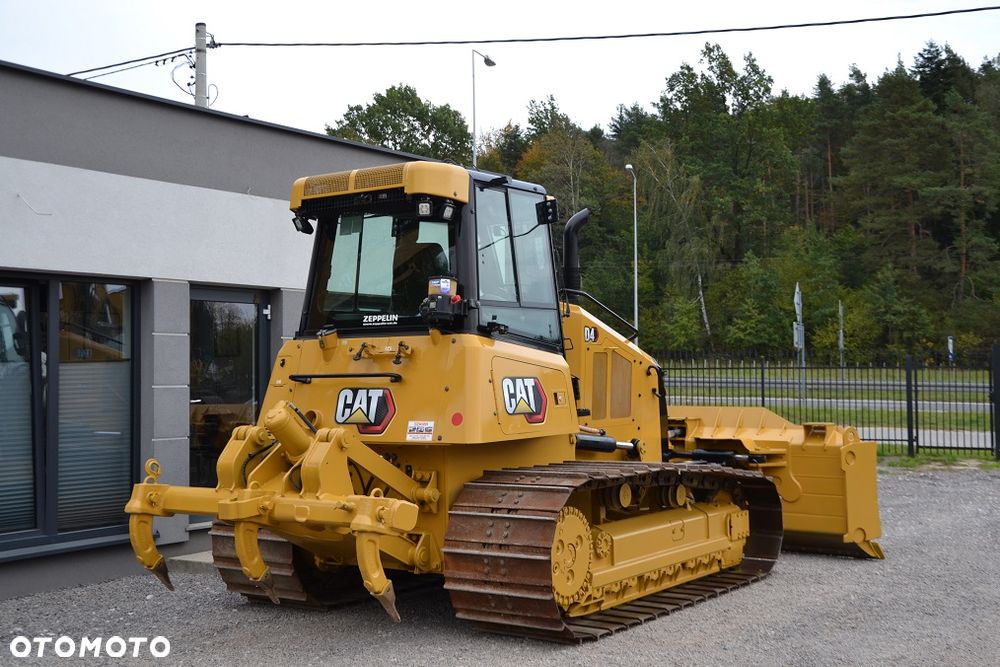 Caterpillar CAT D4 LGP 16A - 10
