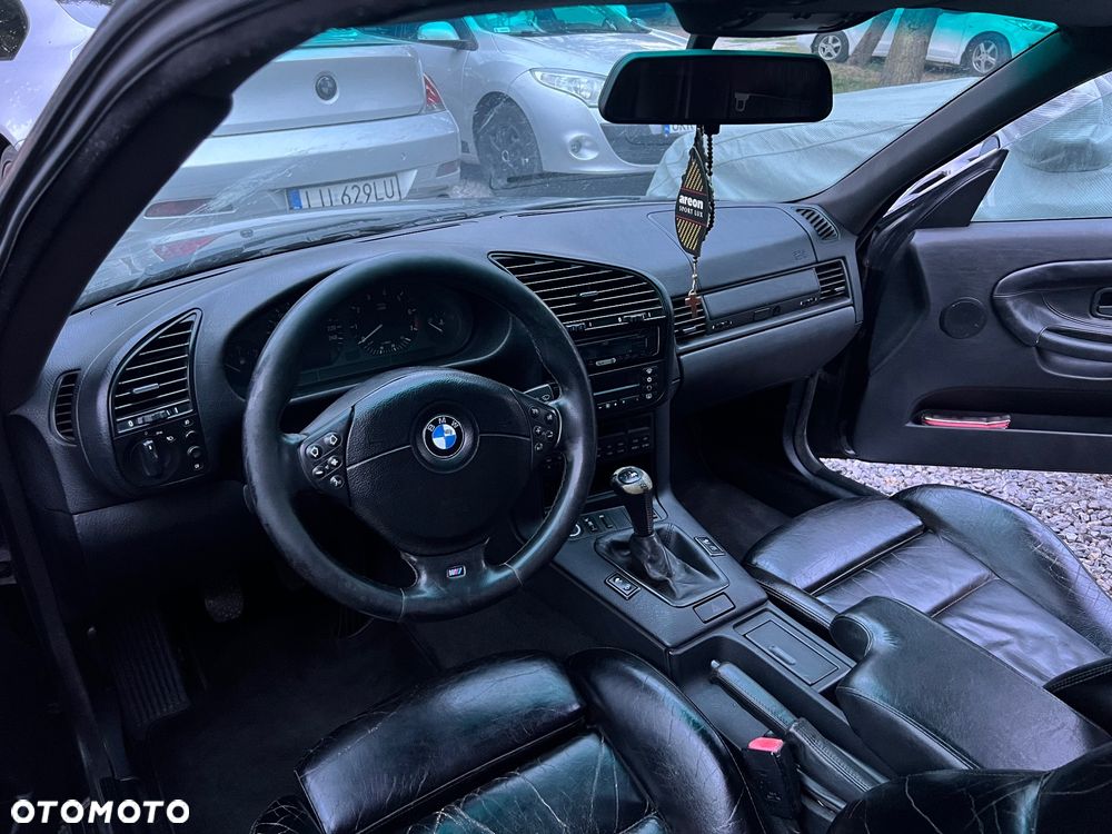 BMW Seria 3 - 8