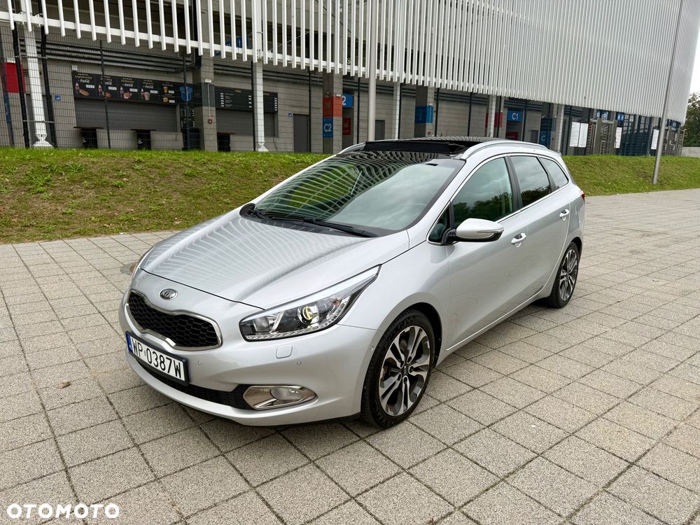 Kia Ceed 1.6 CRDi 128 ISG Platinum Edition - 8