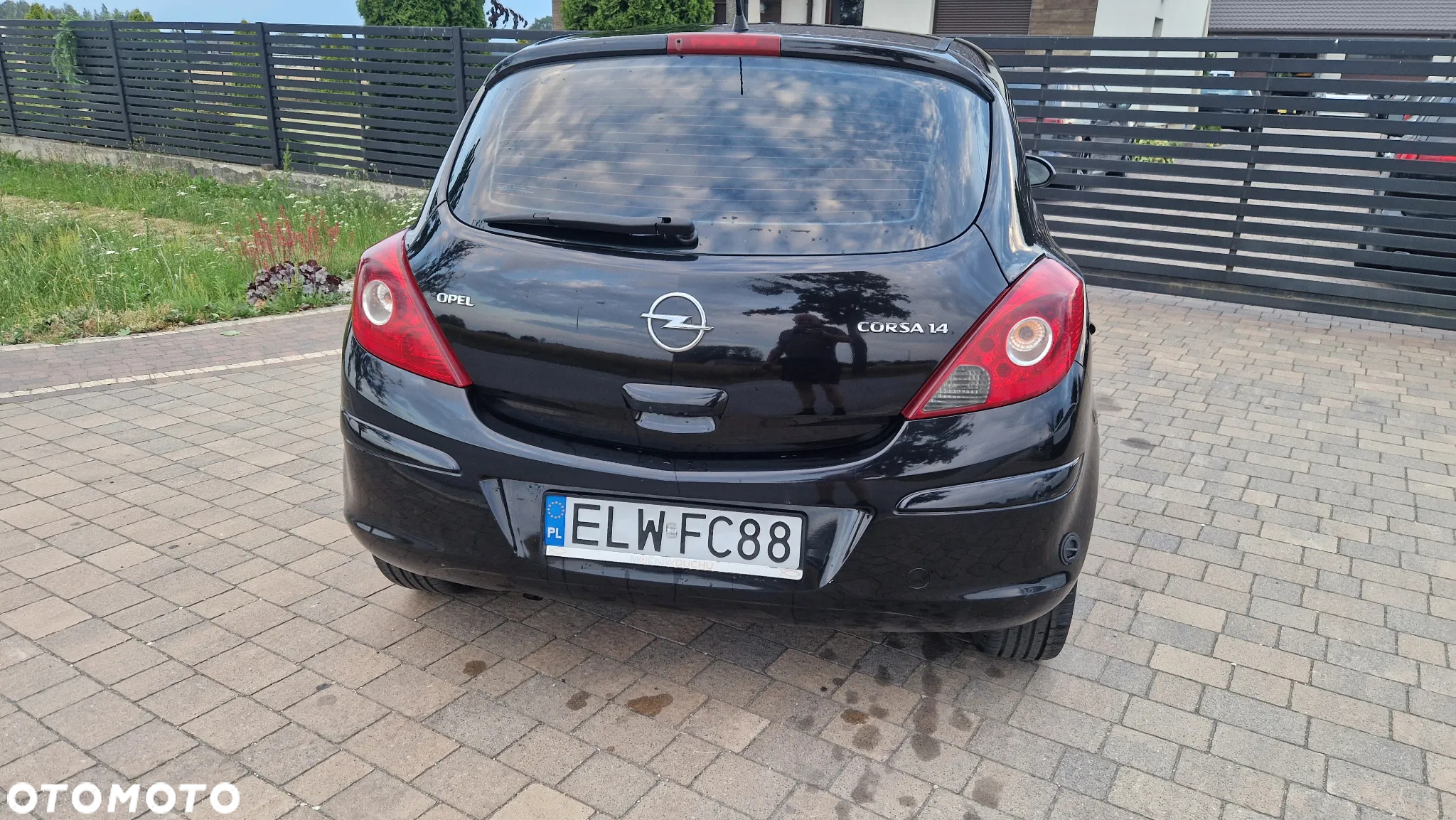 Opel Corsa 1.4 16V Enjoy - 8