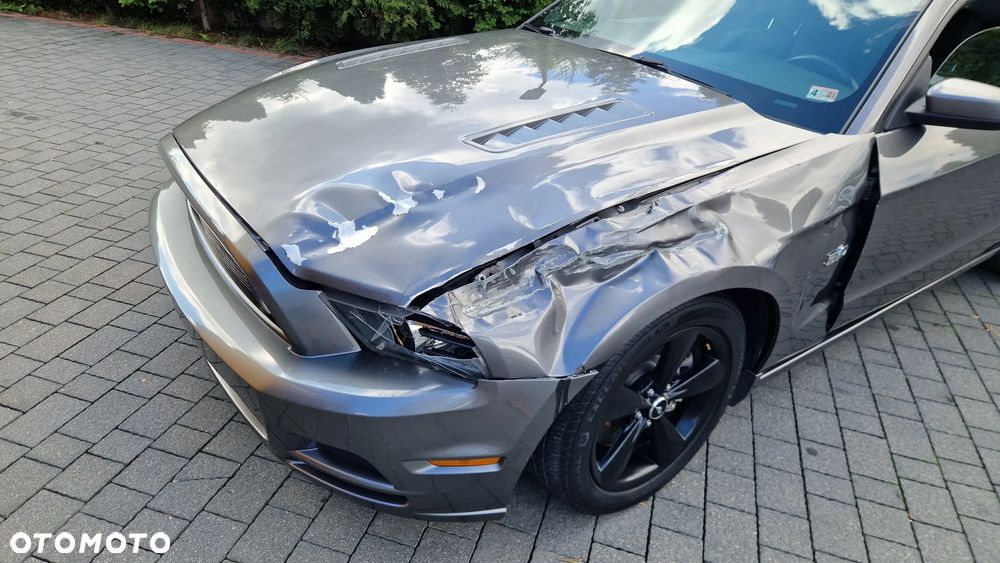 Ford Mustang - 11