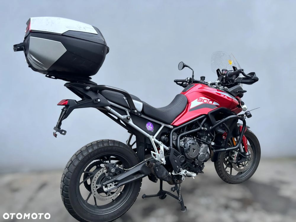 Triumph Tiger - 3