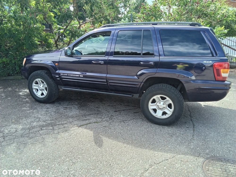 Jeep Grand Cherokee - 8