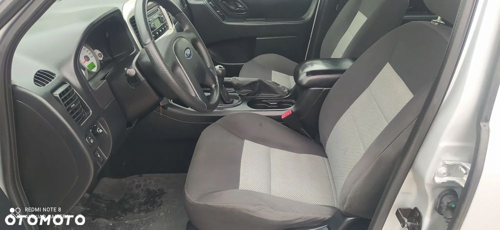 Ford Maverick 2.3 - 16