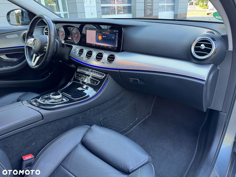 Mercedes-Benz Klasa E 300 de 9G-TRONIC Avantgarde - 34