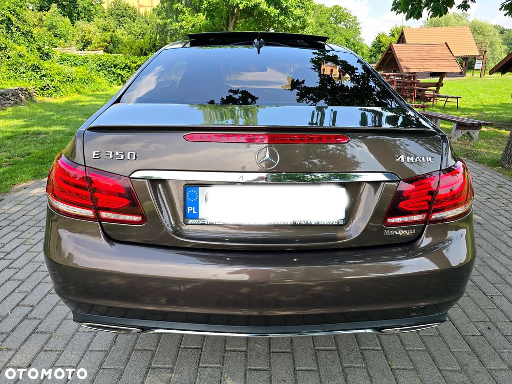 Mercedes-Benz Klasa E 350 4-Matic - 32