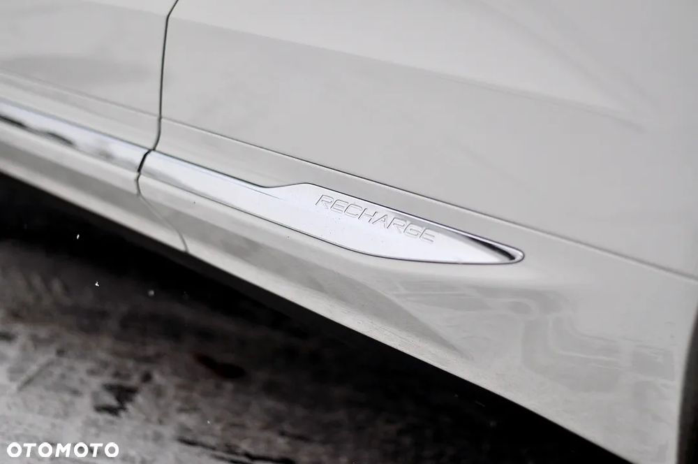 Volvo XC 60 T8 AWD Plug-In Hybrid Inscription - 13