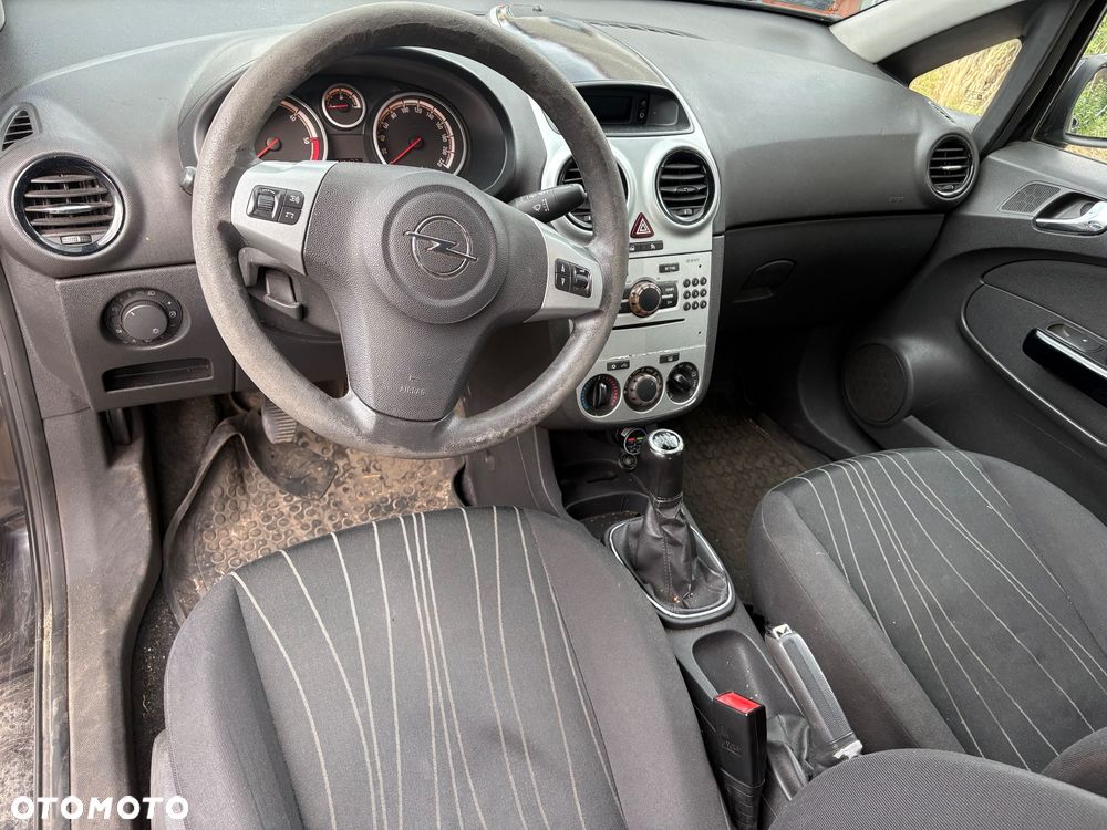 Opel Corsa - 6