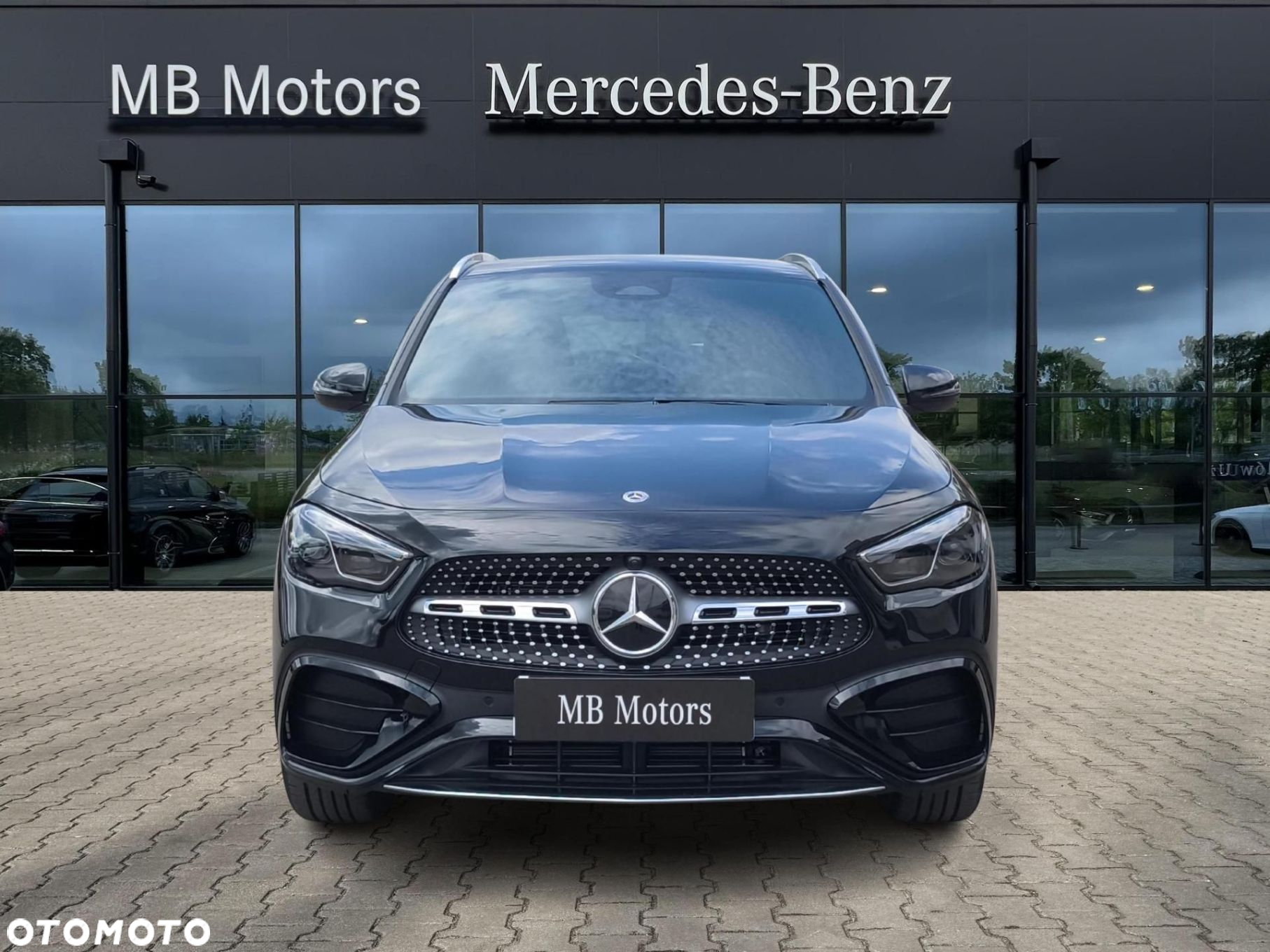 Mercedes-Benz GLA - 7
