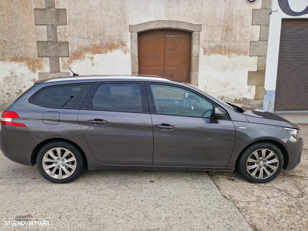 Peugeot 308 SW 1.5 BlueHDi Style - 4