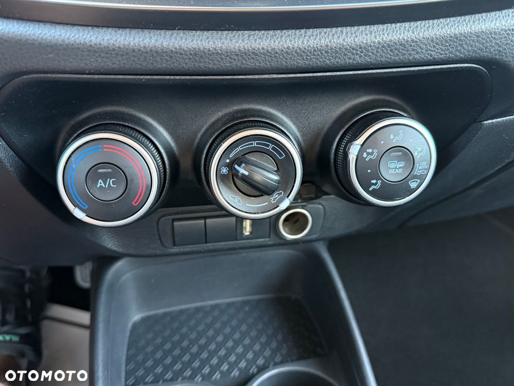 Toyota Aygo X Limited - 33