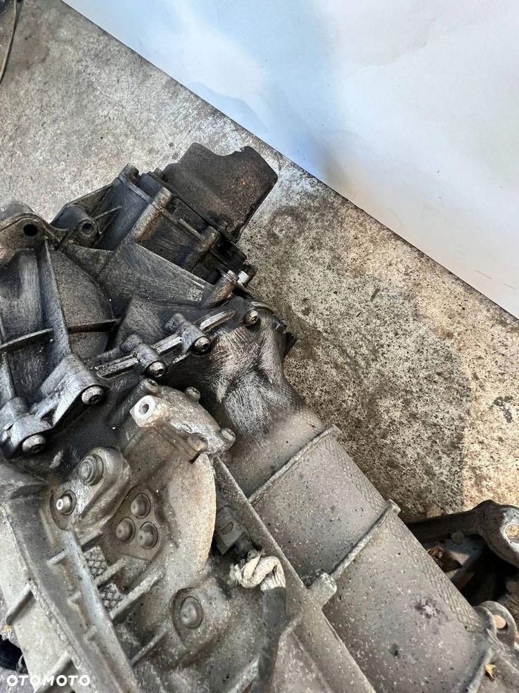 Audi A5 8T 8F 2010 Manualna 6-biegowa skrzynia biegów LLS A4 B8 KOMPLETNA - 11