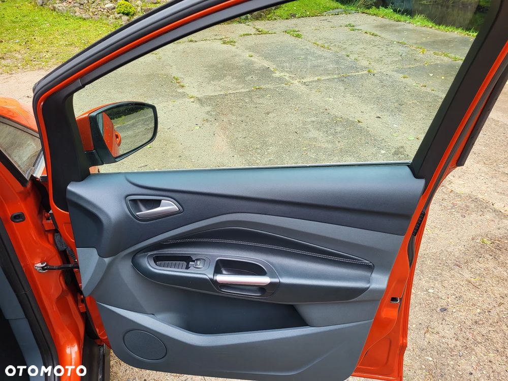 Ford C-MAX 2.0 TDCi Titanium - 18