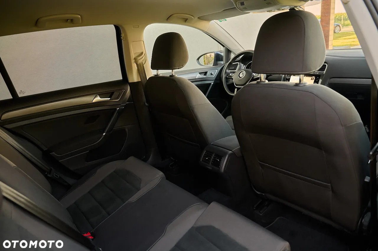 Volkswagen Golf VII 1.6 TDI BMT Highline - 23