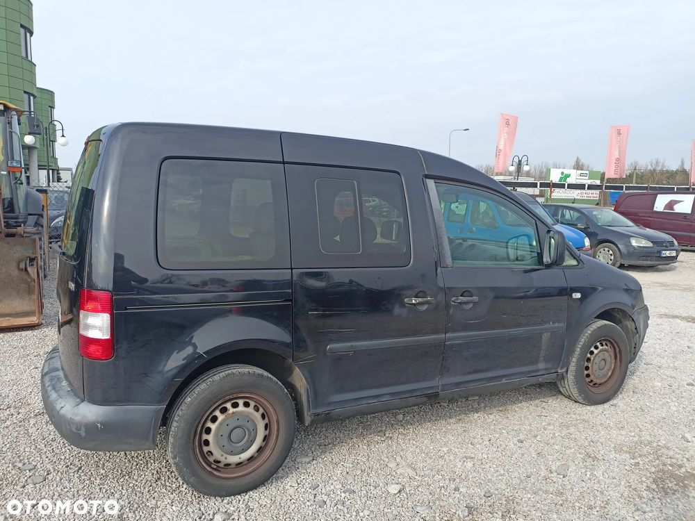 Volkswagen Caddy - 4
