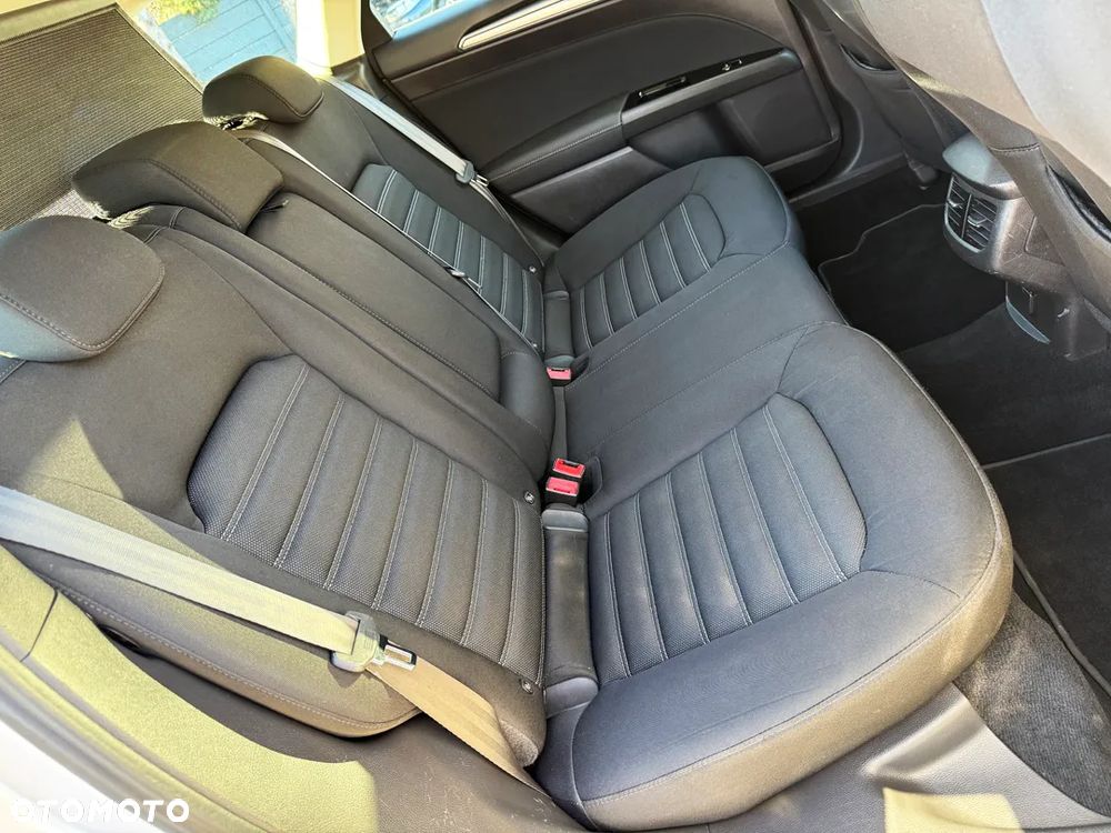 Ford Mondeo 2.0 TDCi Start-Stopp Trend - 34