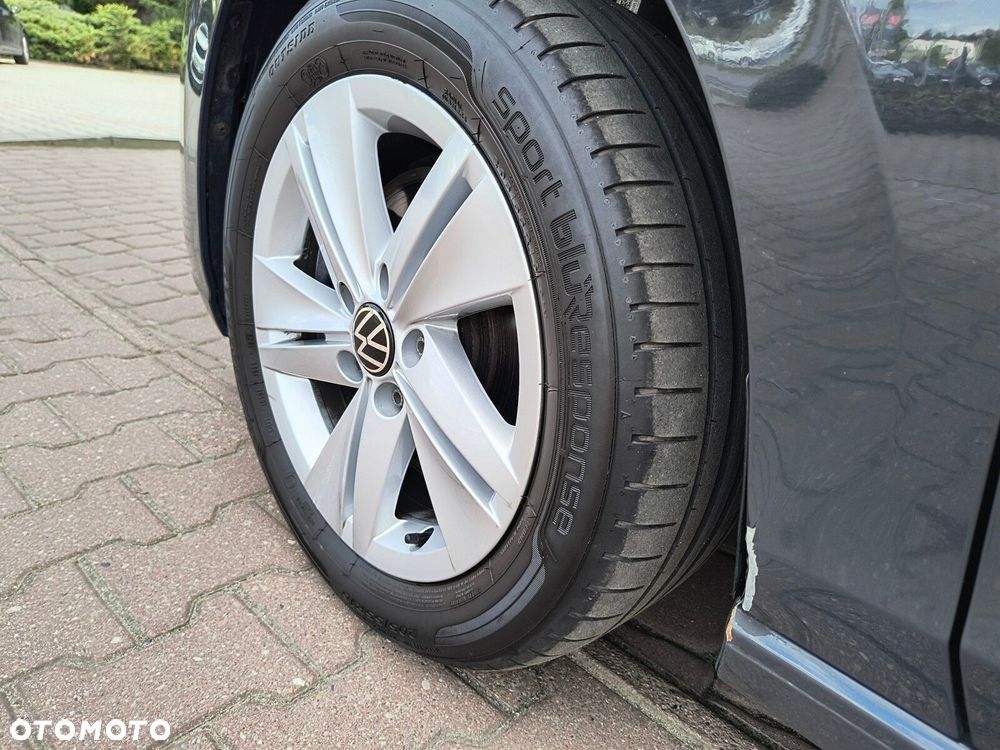 Volkswagen Golf - 9