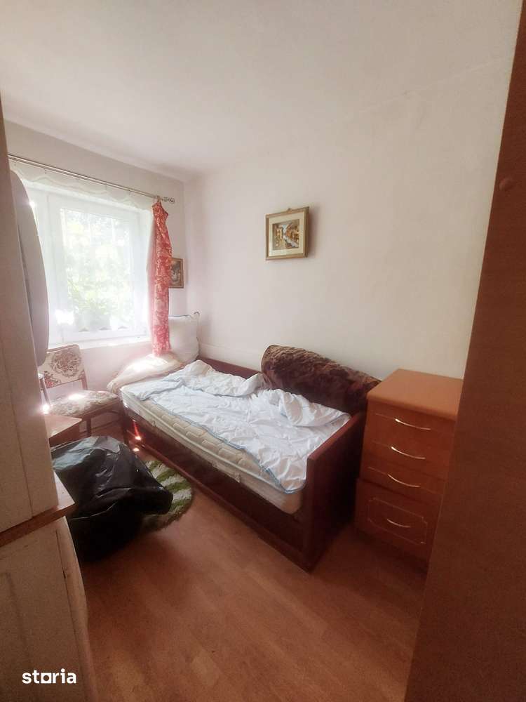 Vanzare apartament 3 camere, zona Aleea Trandafirilor Targoviste - Imagine principală: 5/10