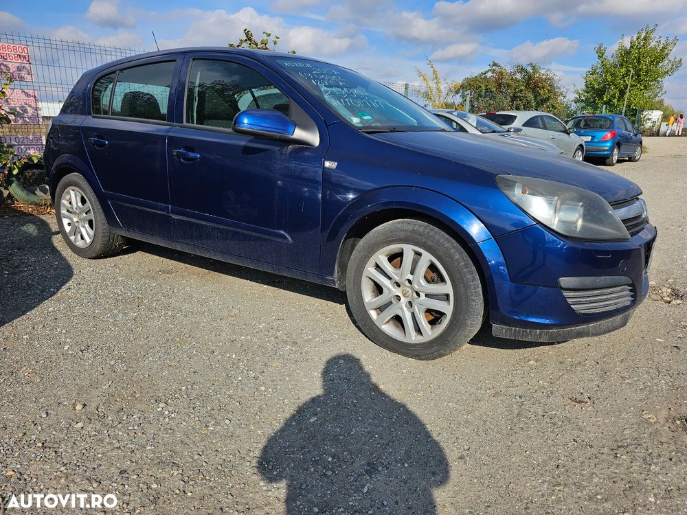 Opel Astra - 2