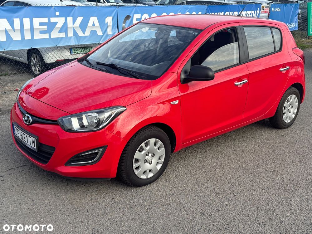 Hyundai i20 1.2 Fifa World Cup Edition - 1
